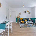 La Vie Est Belle Apartman Oyonnax